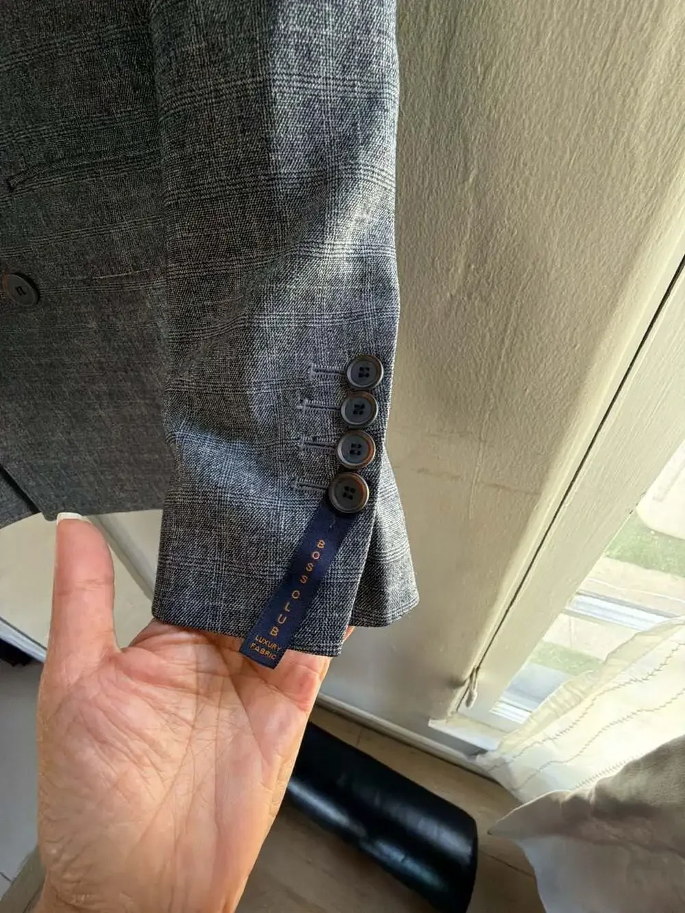 Boss Club & Nifomnic Gray Plaid Double-Breasted Luxury Fabric Blazer